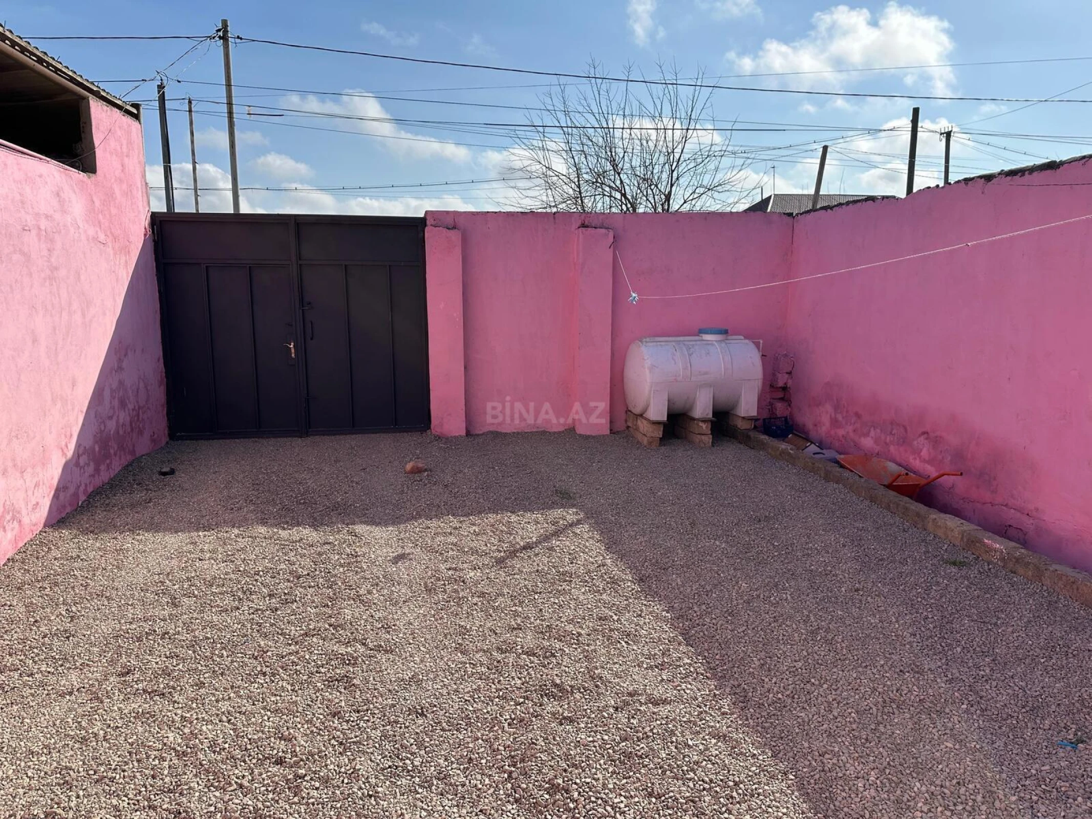 Satılır 3 otaqlı həyət evi 82 m²