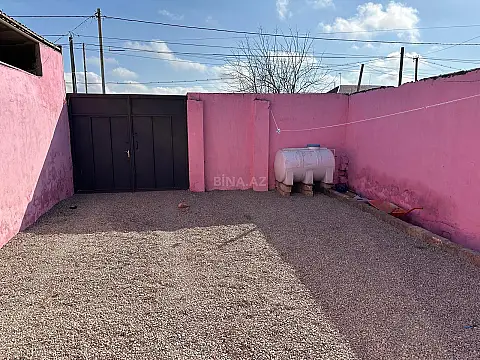 Satılır 3 otaqlı həyət evi 82 m²