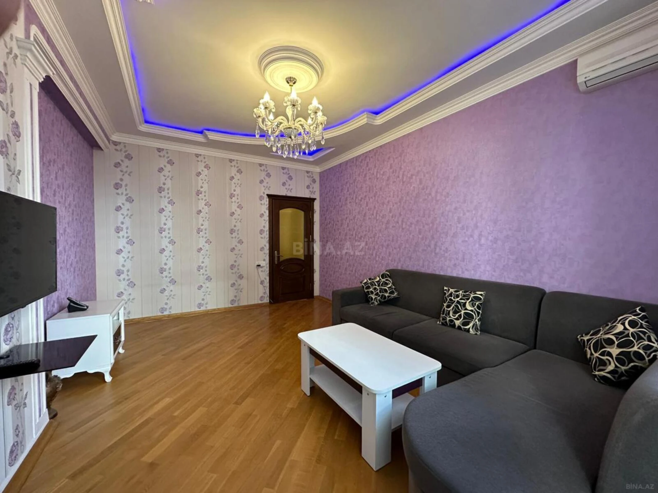 Satılır 1 otaqlı mənzil 60 m²
