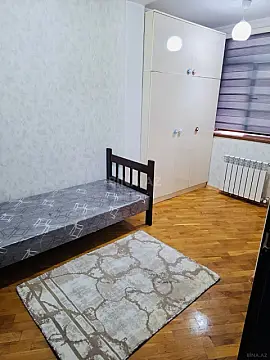 Kirayə verilir 3 otaqlı mənzil 83 m²