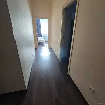 Satılır 2 otaqlı mənzil 71 m²