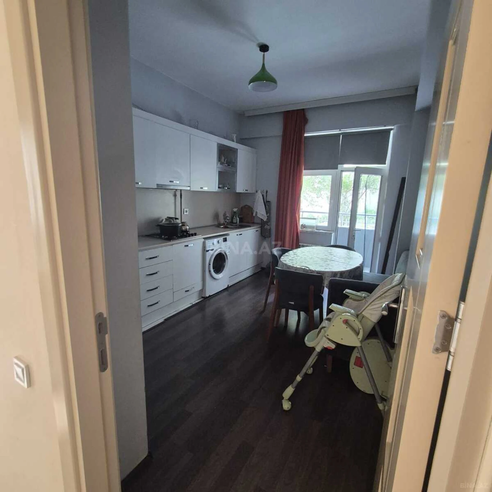 Satılır 2 otaqlı mənzil 71 m²