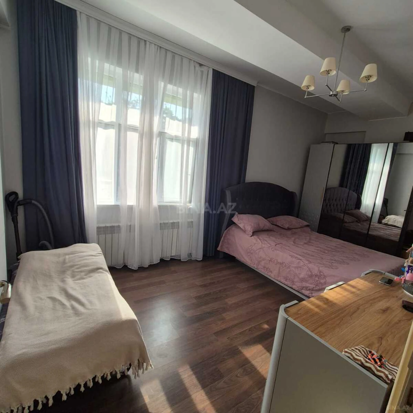 Satılır 2 otaqlı mənzil 71 m²