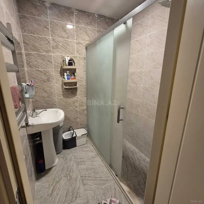 Satılır 2 otaqlı mənzil 71 m²