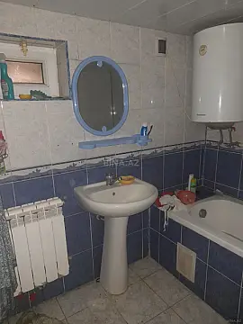 Satılır 4 otaqlı həyət evi 100 m²