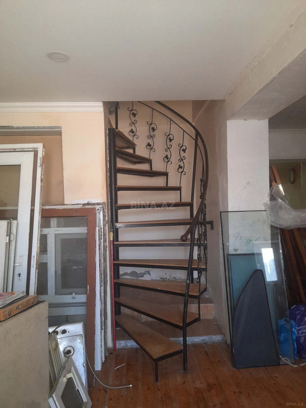 Satılır 4 otaqlı həyət evi 100 m²