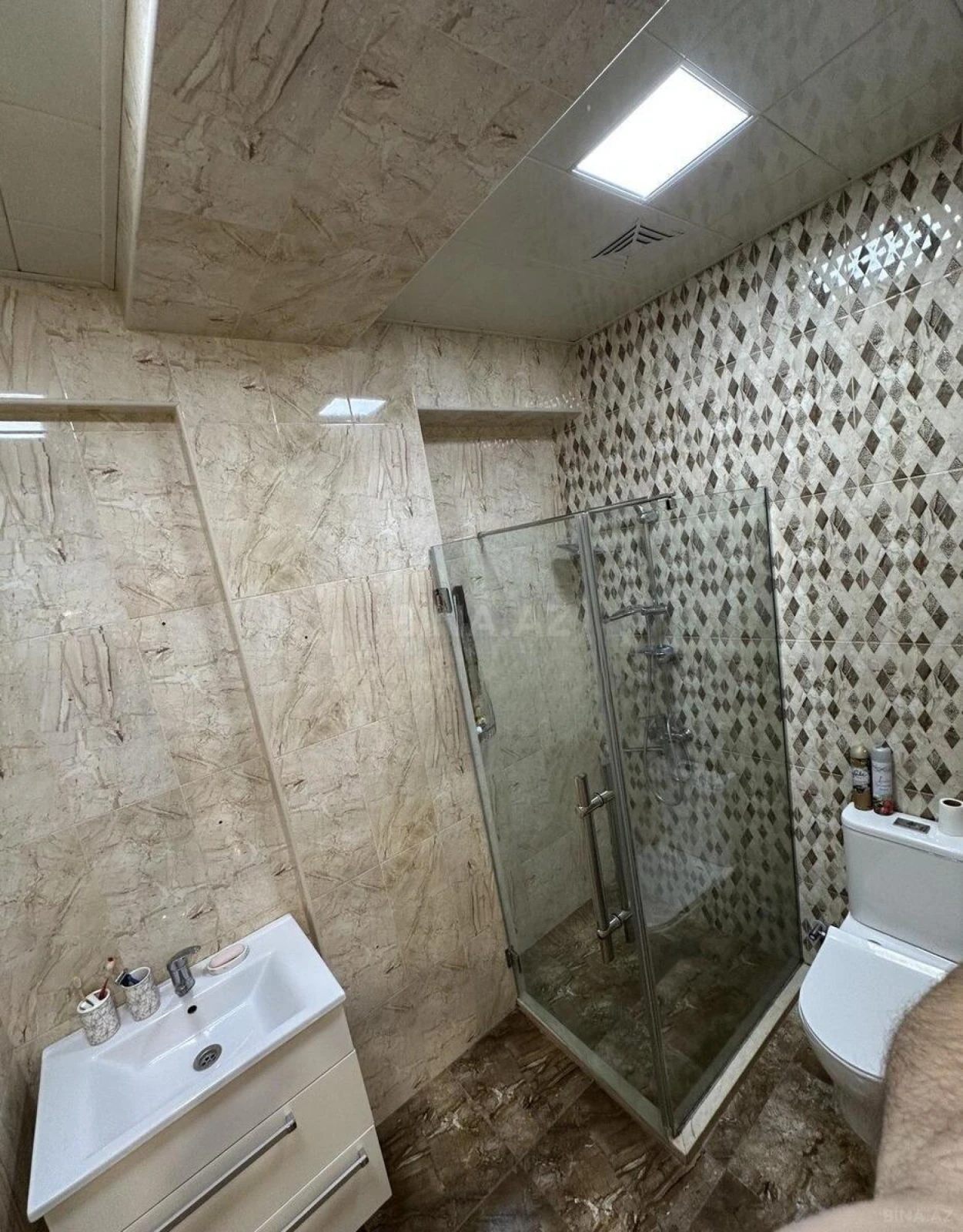 Satılır 3 otaqlı mənzil 90 m²