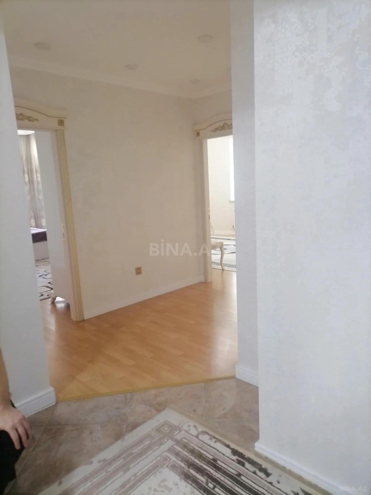 Satılır 2 otaqlı mənzil 85 m²