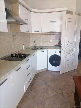 Satılır 2 otaqlı mənzil 85 m²