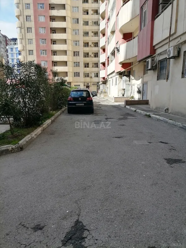 Satılır 2 otaqlı mənzil 85 m²