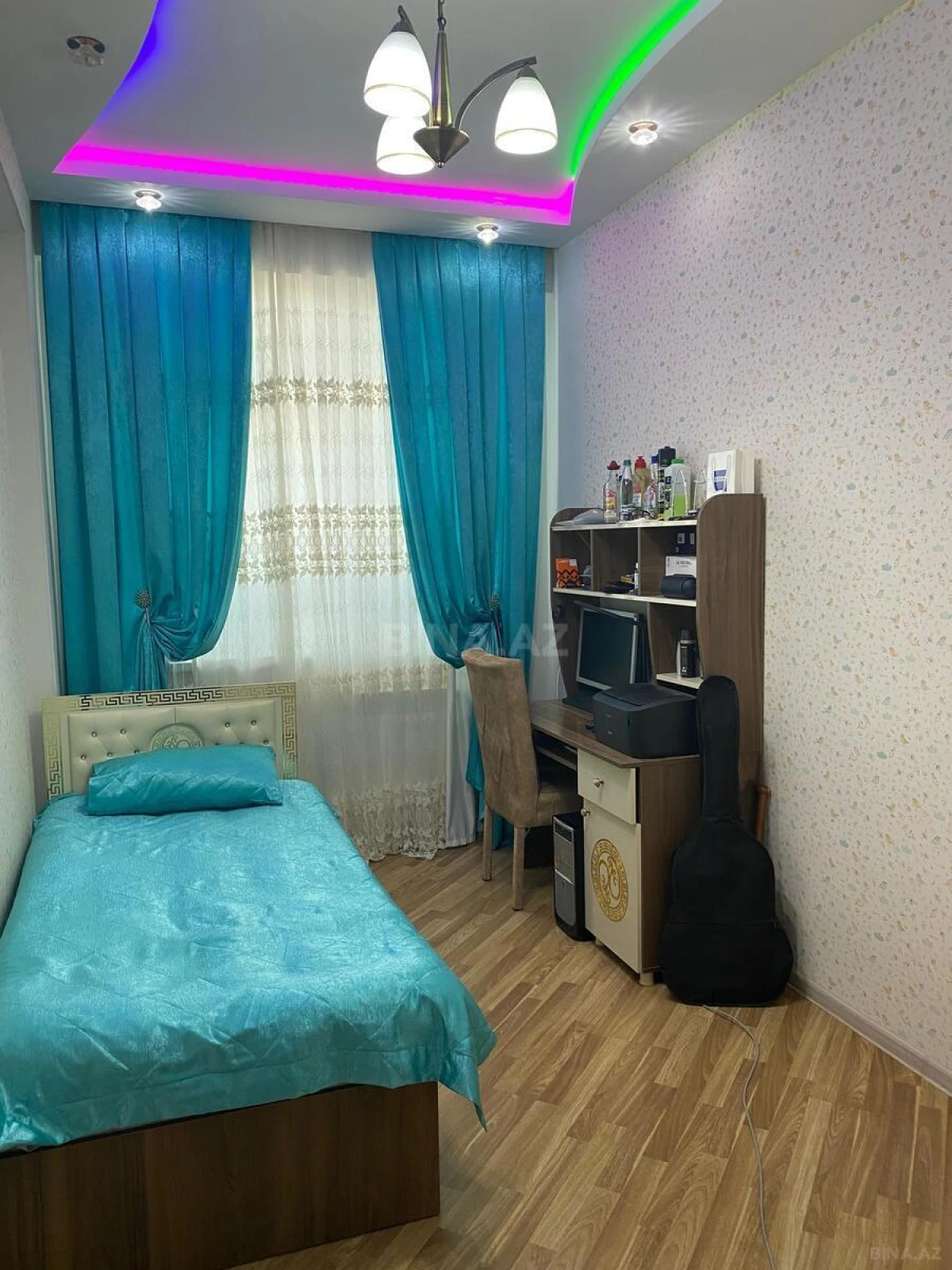 Satılır 4 otaqlı mənzil 105 m²