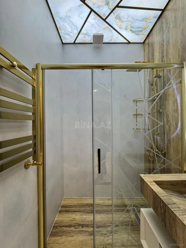 Satılır 2 otaqlı mənzil 84 m²