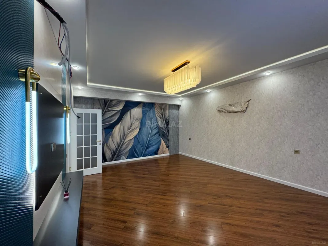 Satılır 2 otaqlı mənzil 84 m²