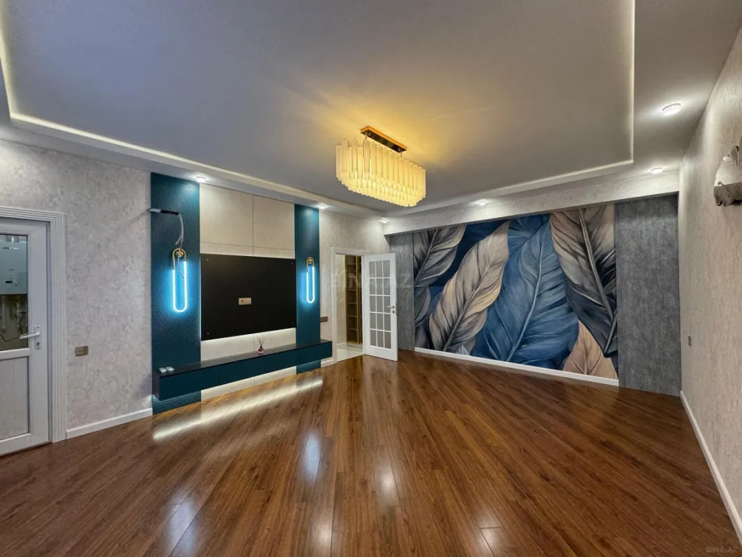 Satılır 2 otaqlı mənzil 84 m²