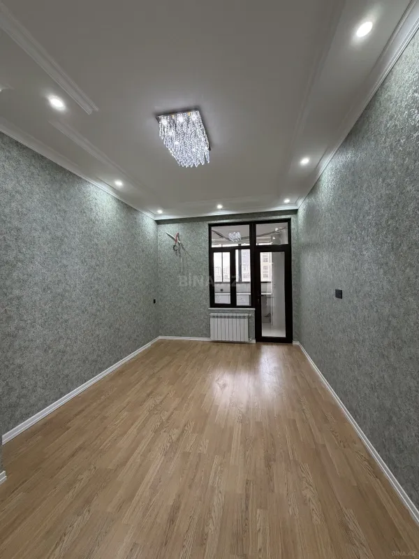 Kirayə verilir 2 otaqlı mənzil 72 m²