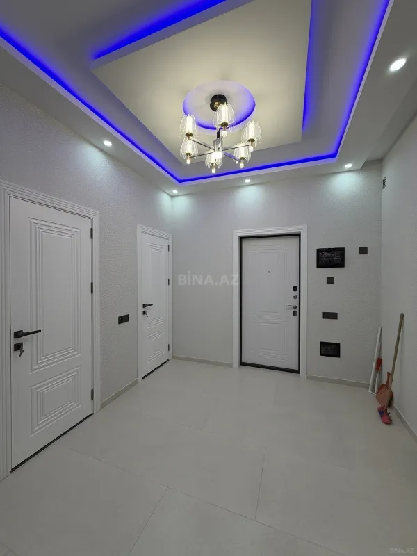 Kirayə verilir 2 otaqlı mənzil 72 m²