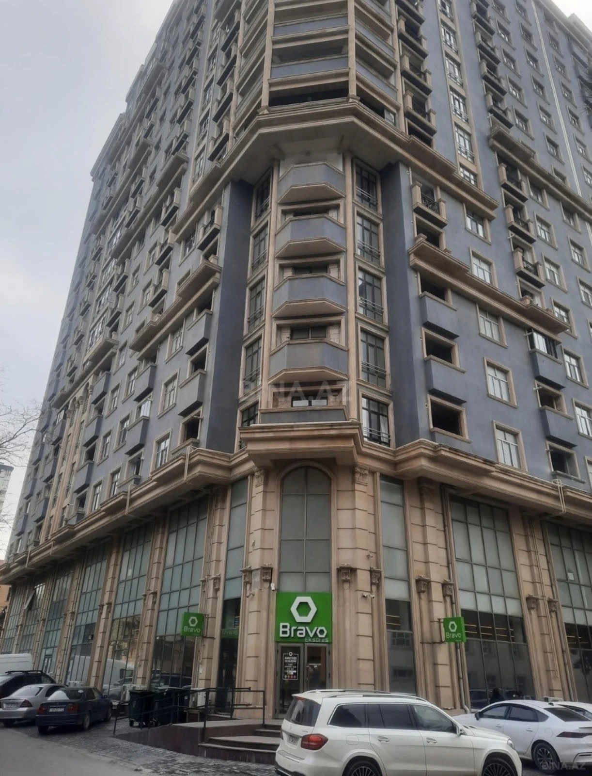 Kirayə verilir 2 otaqlı mənzil 72 m²