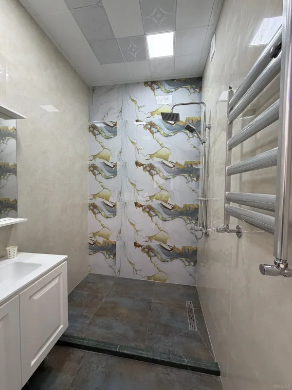 Kirayə verilir 2 otaqlı mənzil 72 m²