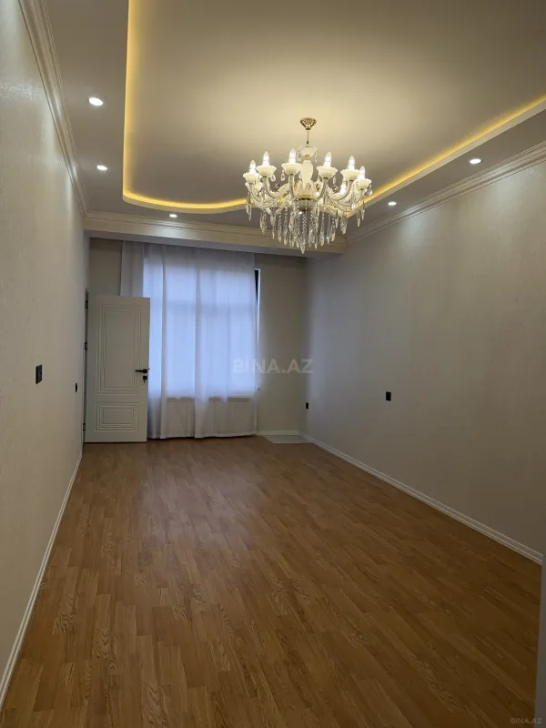 Kirayə verilir 2 otaqlı mənzil 72 m²