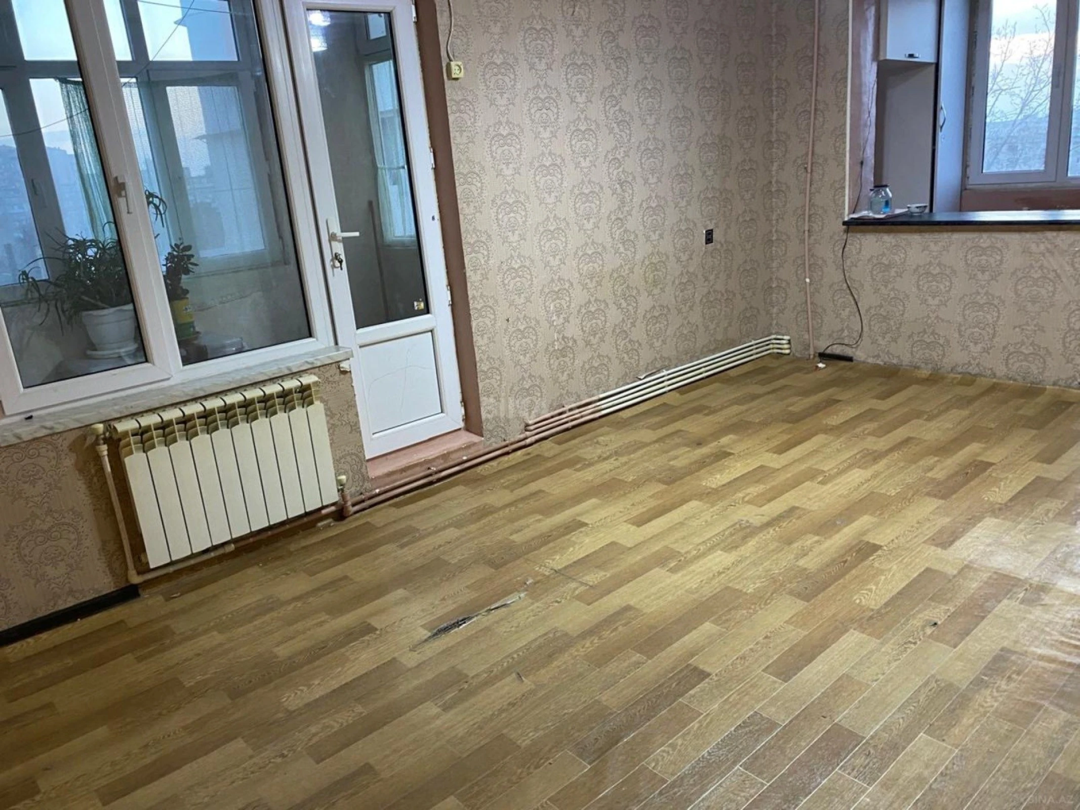 Satılır 2 otaqlı mənzil 45 m²