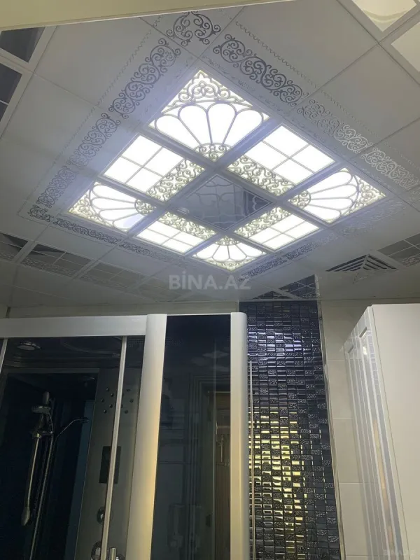 Satılır 4 otaqlı mənzil 150 m²