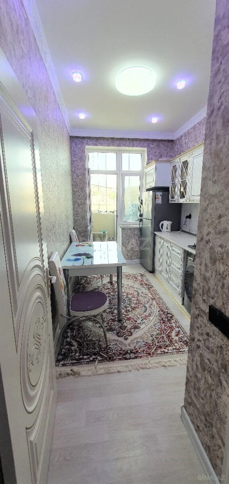 Satılır 2 otaqlı mənzil 65 m²