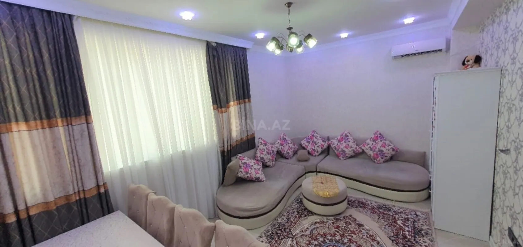 Satılır 2 otaqlı mənzil 65 m²