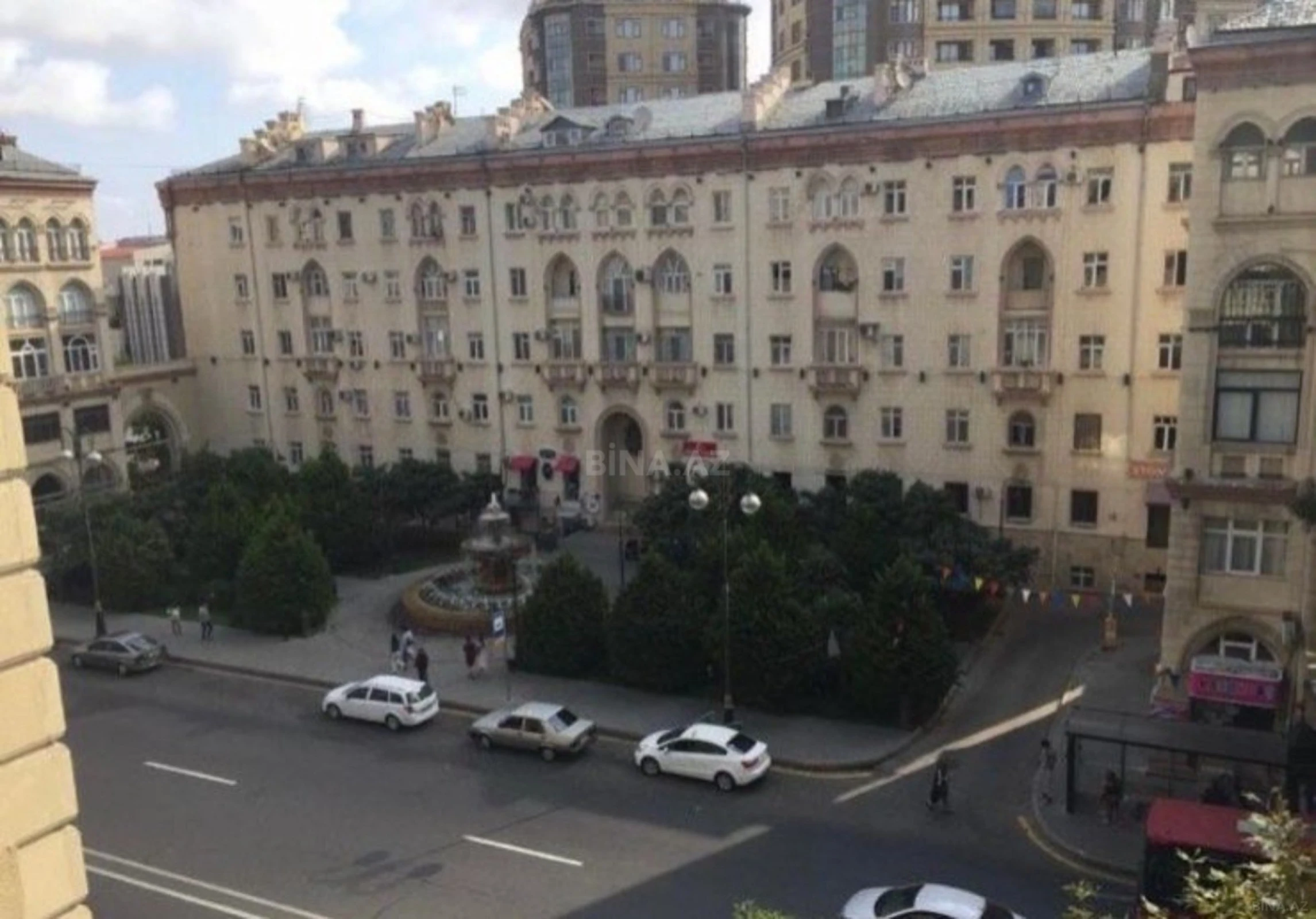 Satılır 3 otaqlı mənzil 70 m²