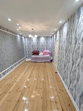 Satılır 6 otaqlı həyət evi 240 m²