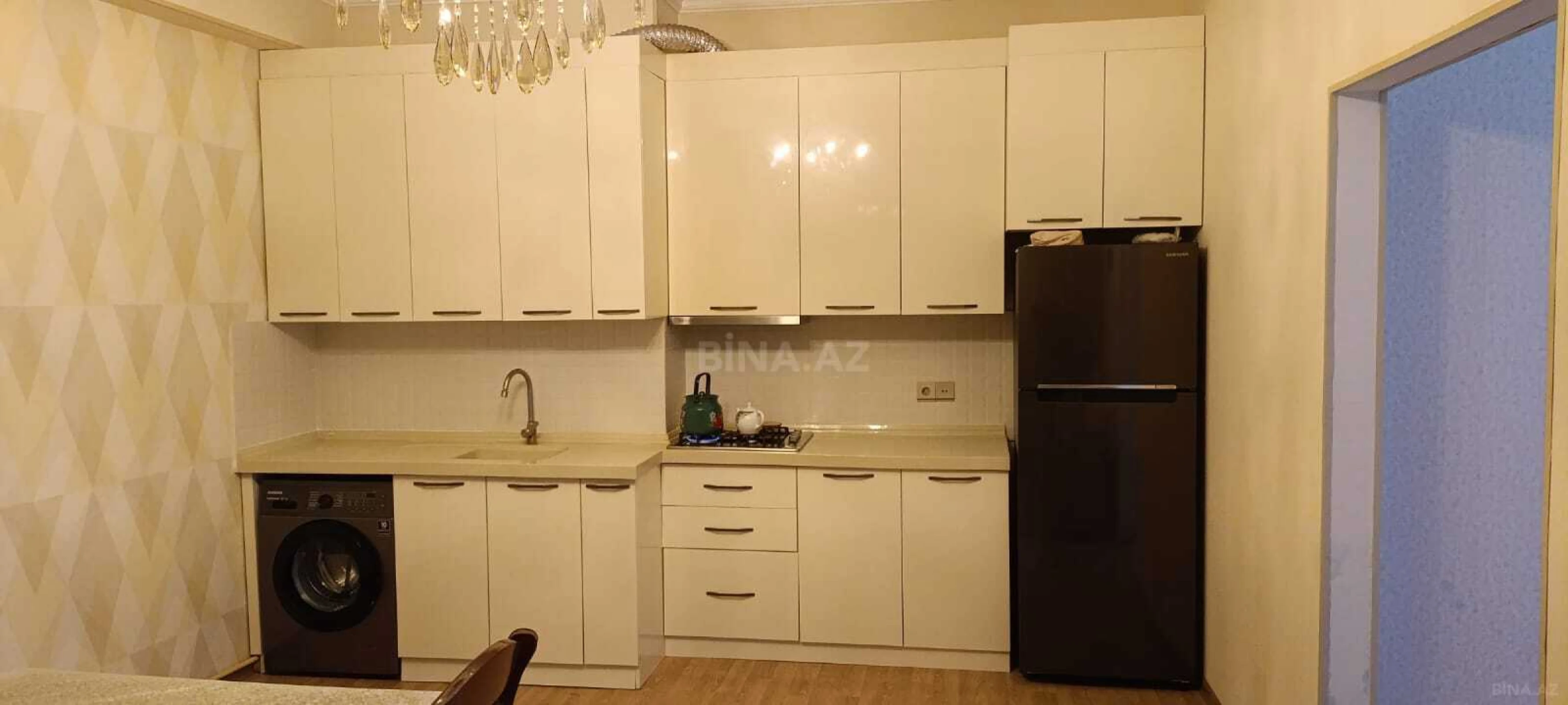 Satılır 3 otaqlı mənzil 80 m²