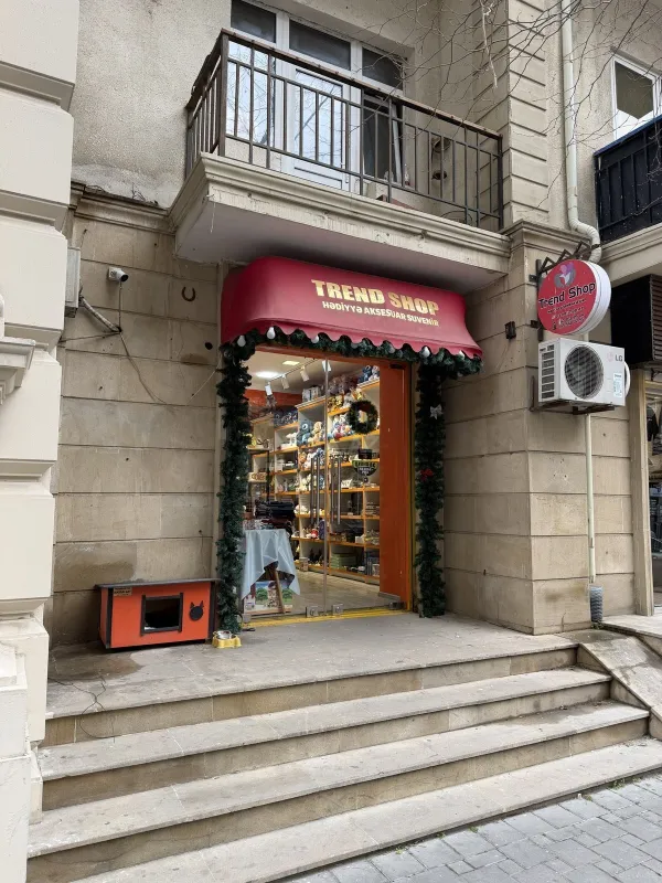 Satılır obyekt 67 m²