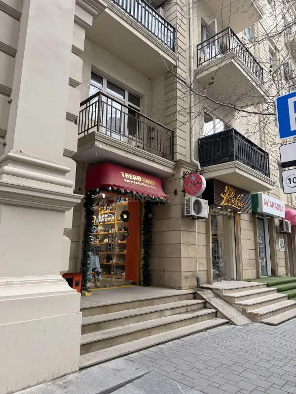 Satılır obyekt 67 m²