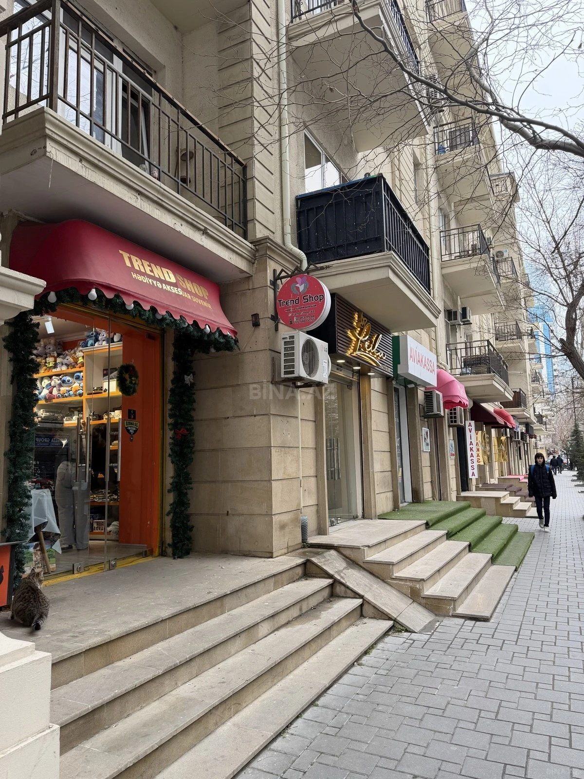 Satılır obyekt 67 m²