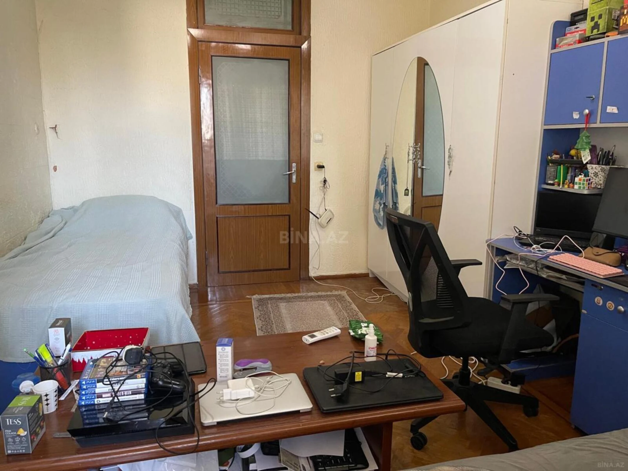 Satılır 5 otaqlı mənzil 120 m²