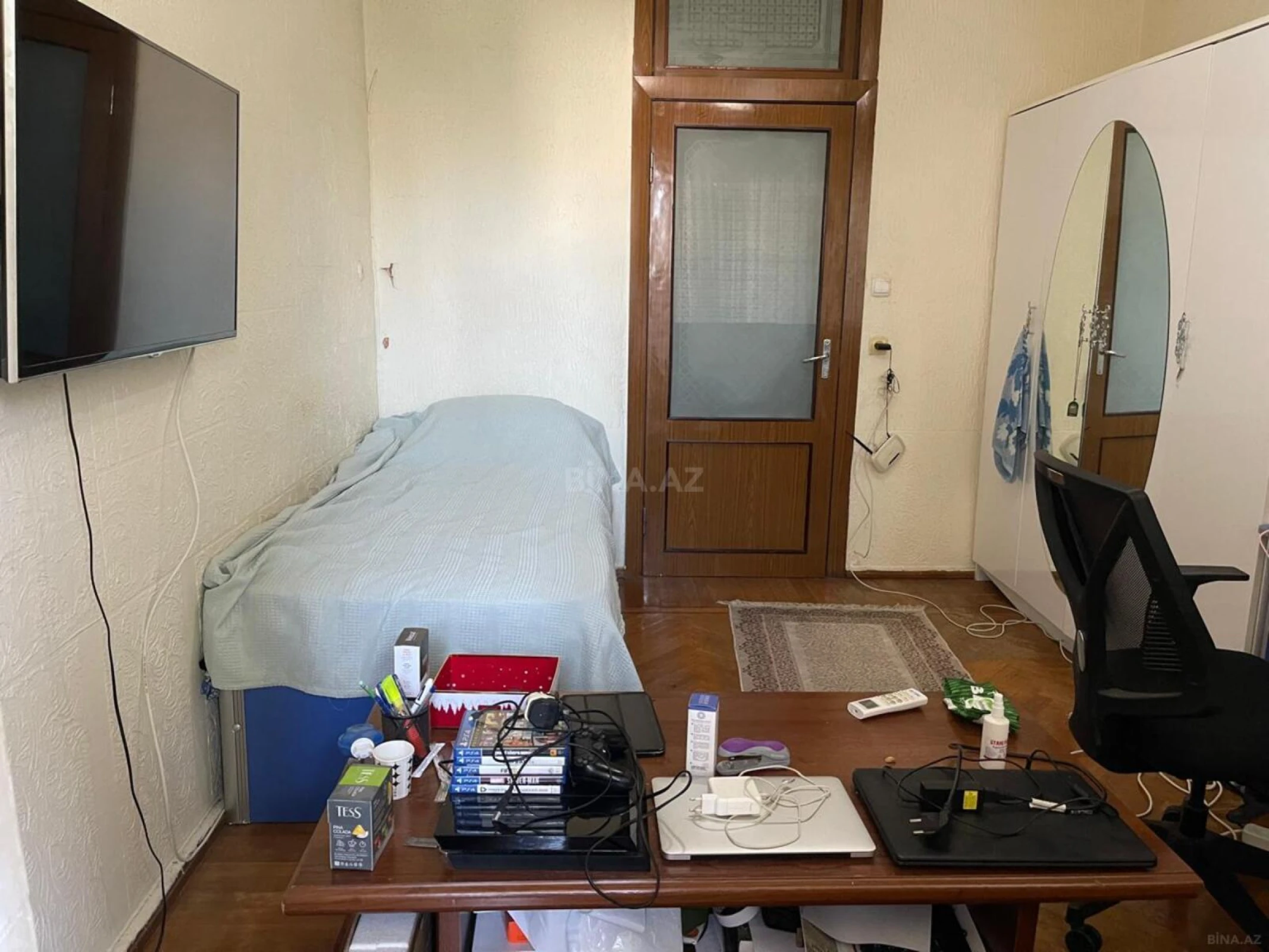 Satılır 5 otaqlı mənzil 120 m²