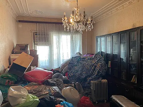 Satılır 5 otaqlı mənzil 120 m²