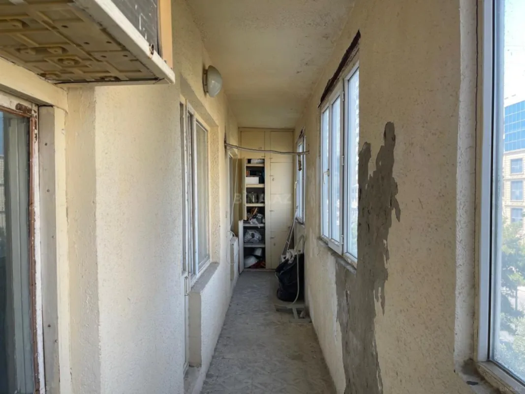 Satılır 5 otaqlı mənzil 120 m²