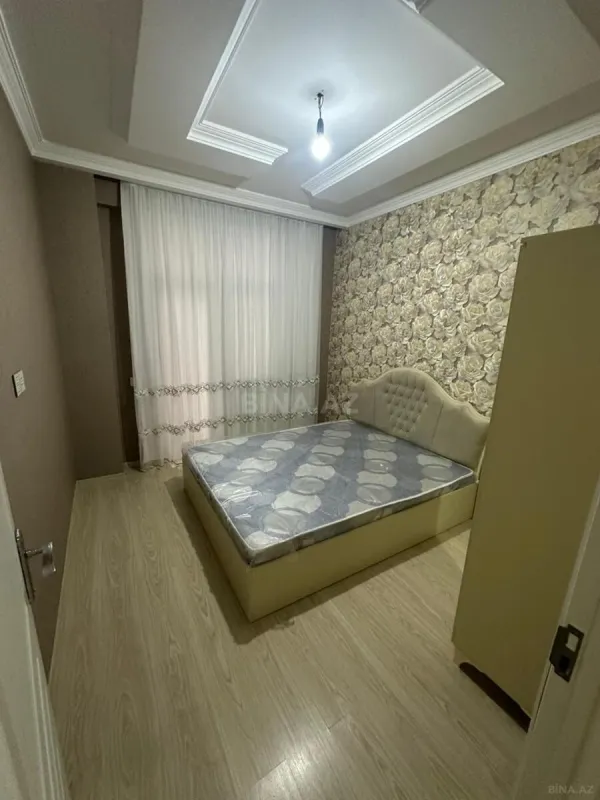 Satılır 2 otaqlı mənzil 90 m²