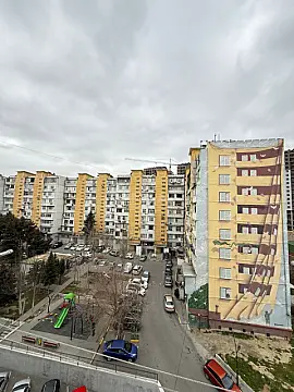 Satılır 1 otaqlı mənzil 45 m² — Bakı, İnşaatçılar 1 otaq 45.00 m²