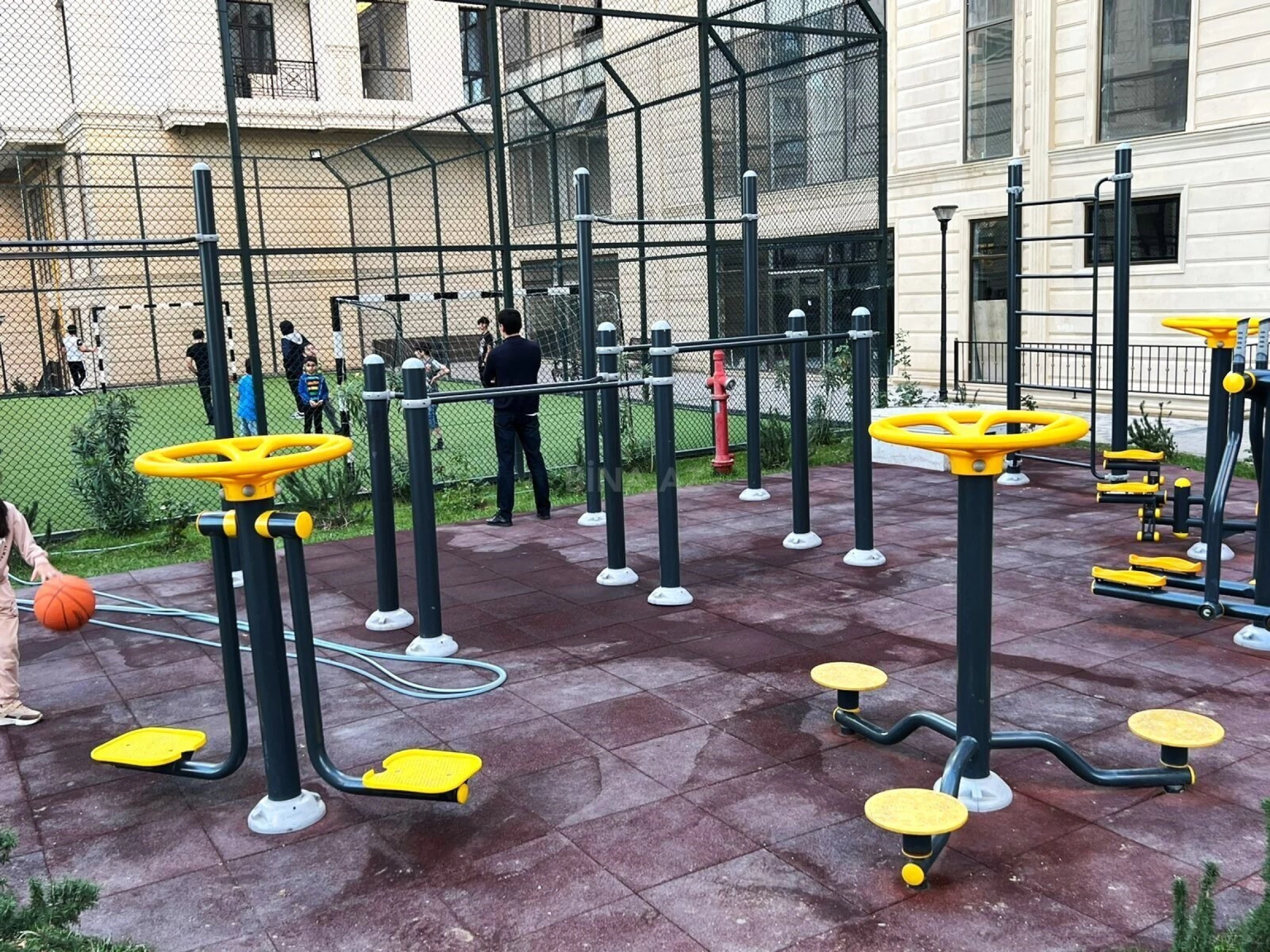 Satılır 2 otaqlı mənzil 58 m²