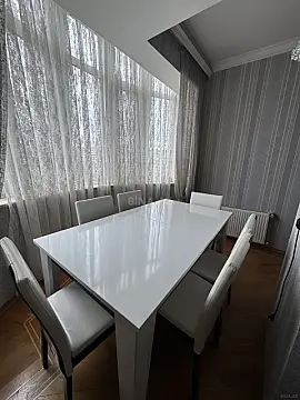 Satılır 3 otaqlı mənzil 115 m²