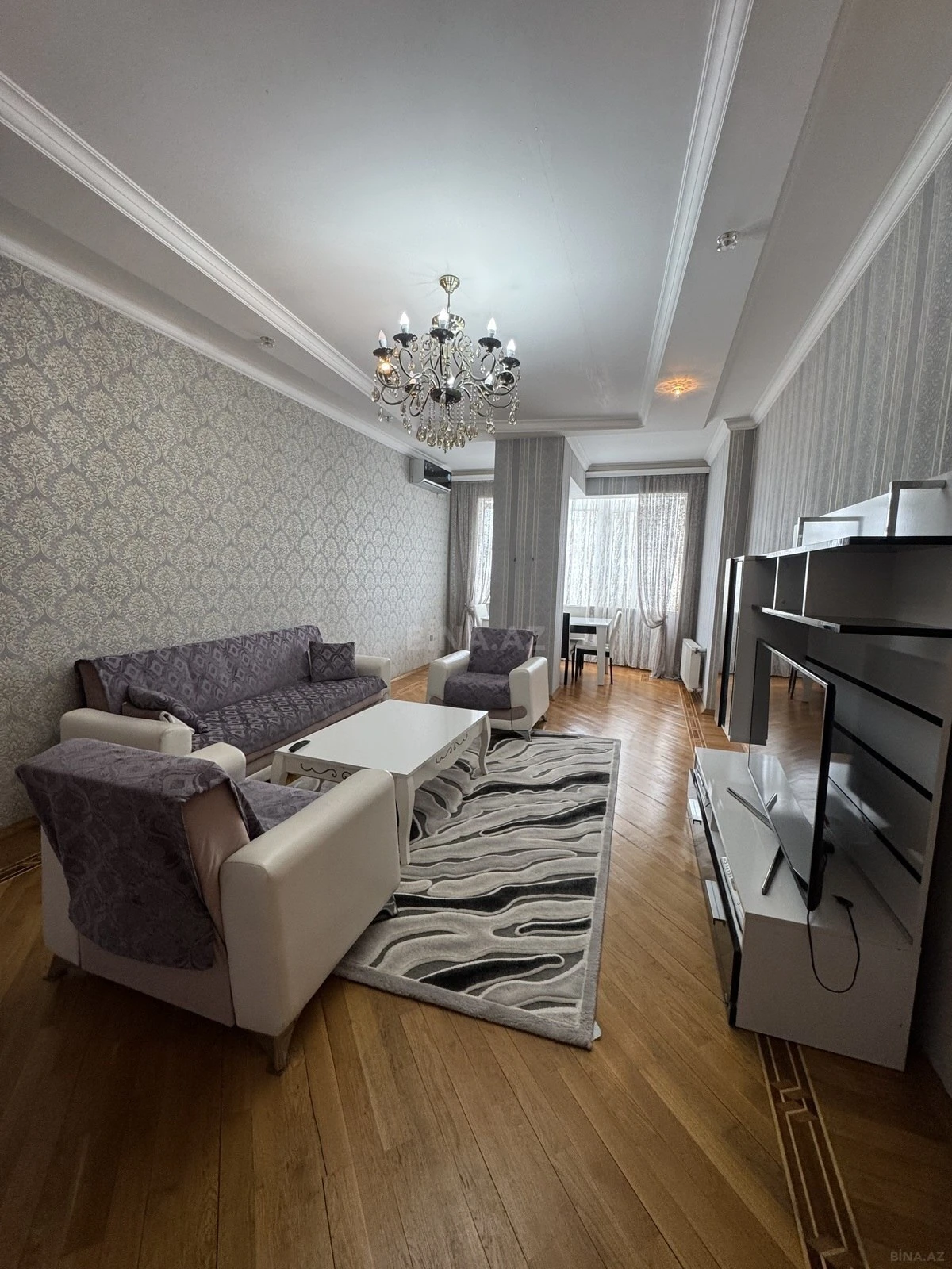 Satılır 3 otaqlı mənzil 115 m²
