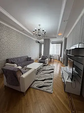 Satılır 3 otaqlı mənzil 115 m²