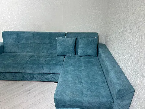 Kirayə verilir 2 otaqlı mənzil 92 m²