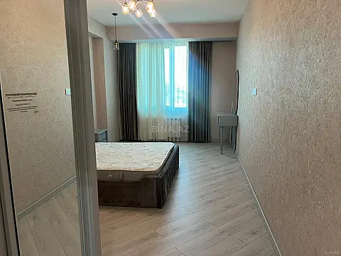 Kirayə verilir 2 otaqlı mənzil 92 m²