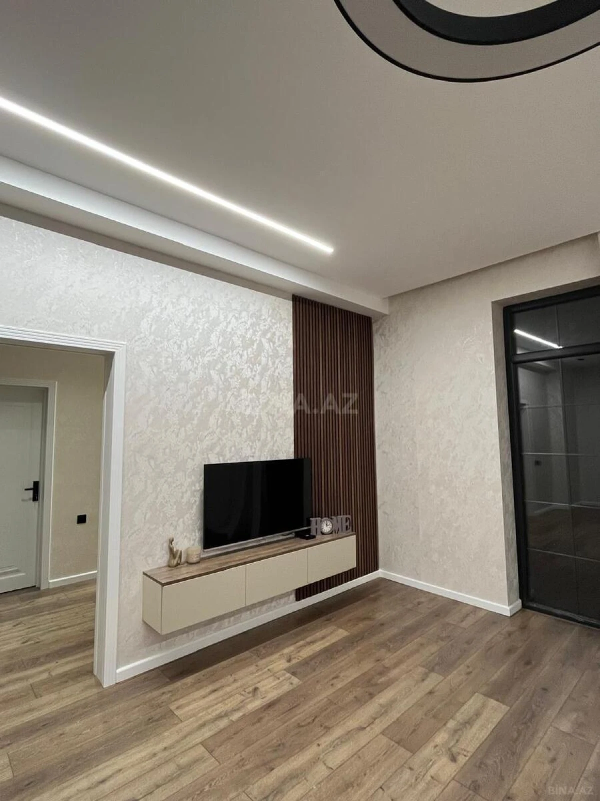 Satılır 7 otaqlı həyət evi 250 m²