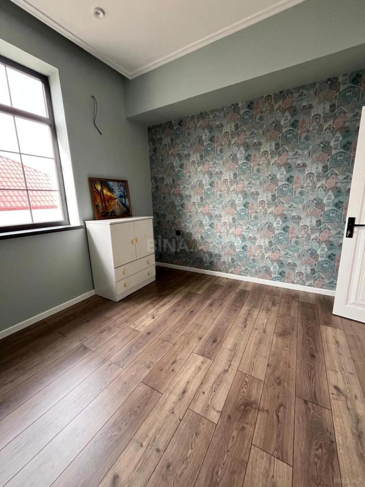 Satılır 7 otaqlı həyət evi 250 m²