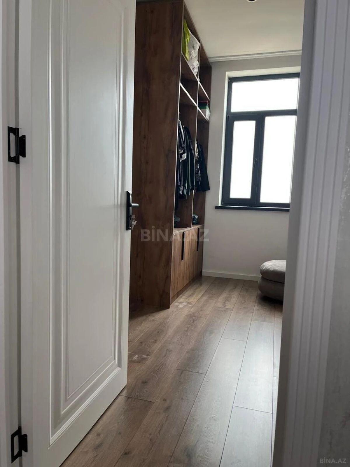Satılır 7 otaqlı həyət evi 250 m²