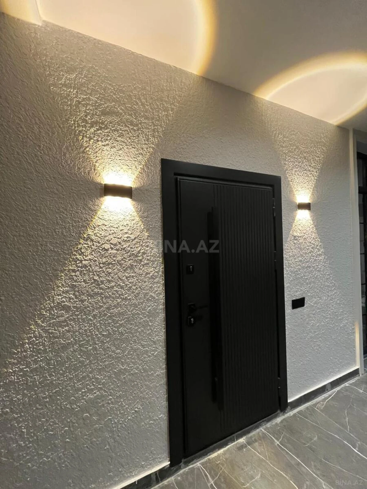 Satılır 7 otaqlı həyət evi 250 m²