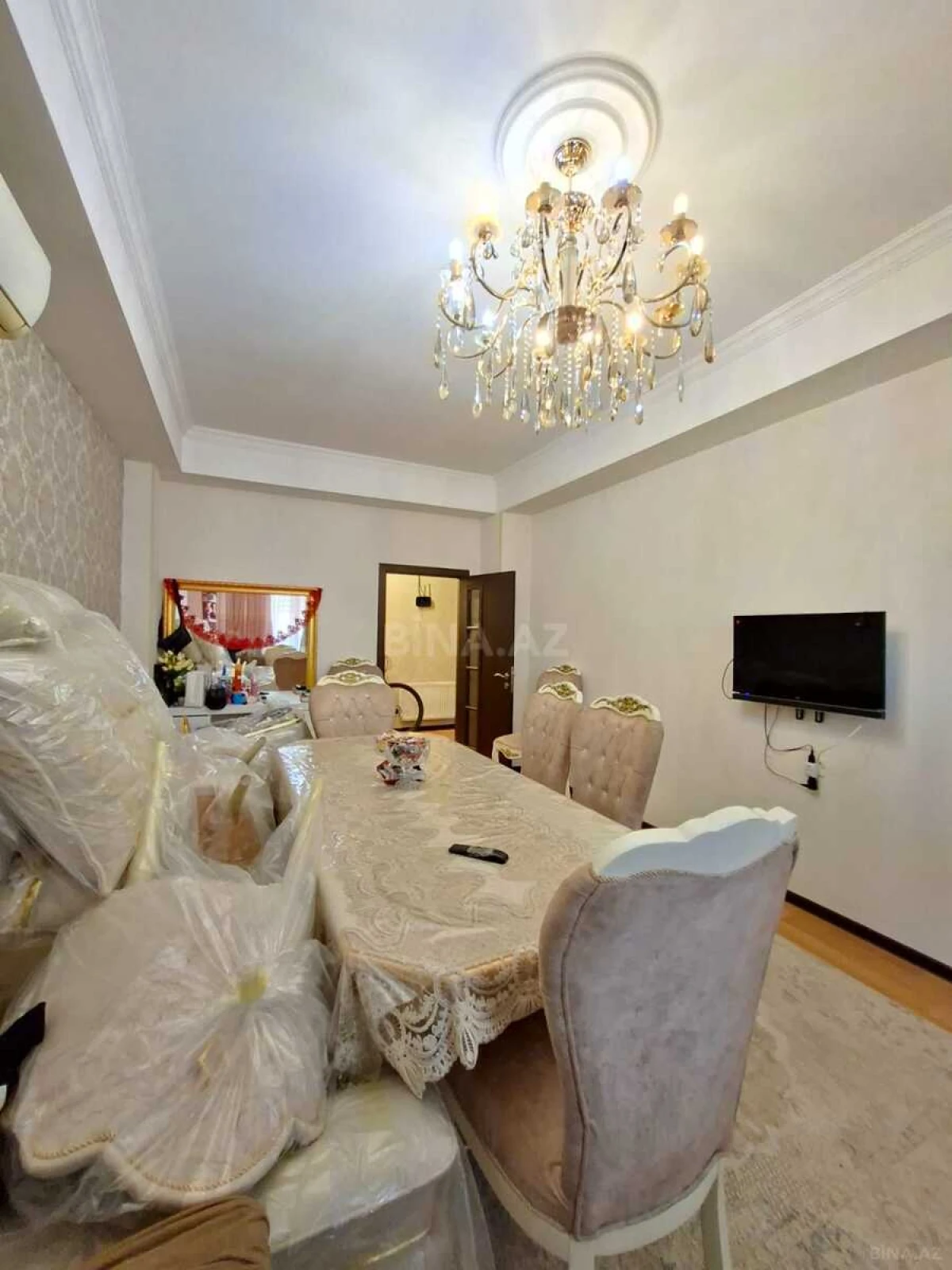 Satılır 2 otaqlı mənzil 65 m²